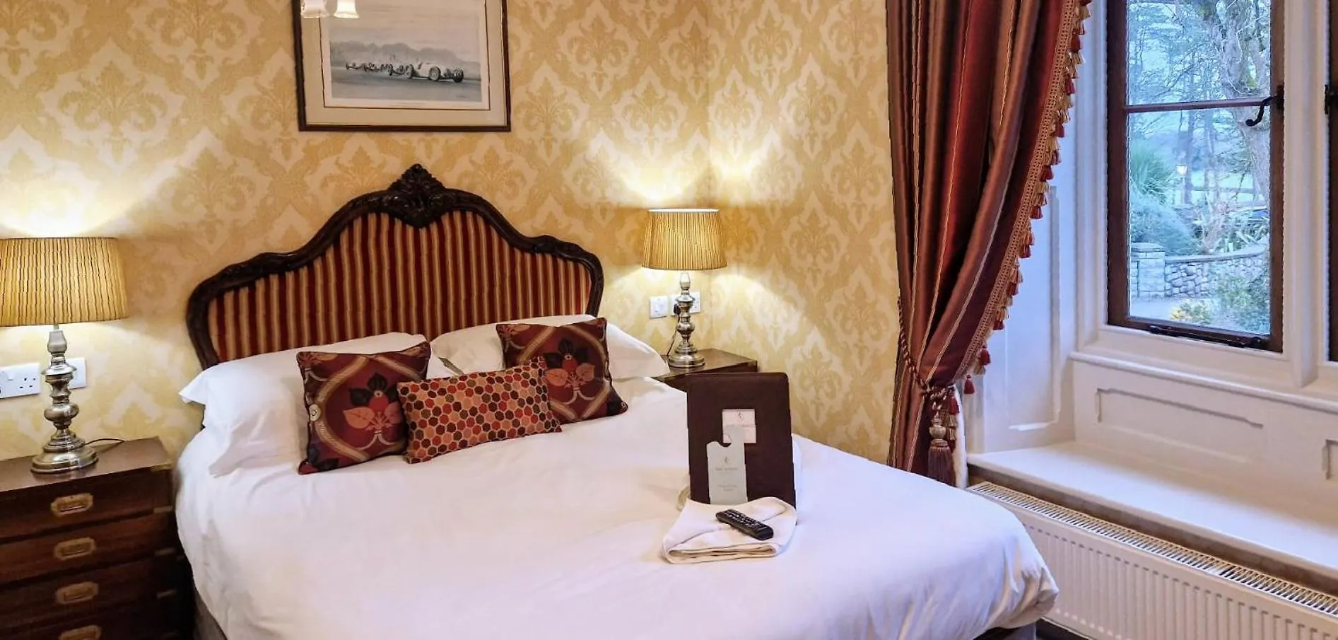 Parc-Le-Breos House Bed and Breakfast Penclawdd