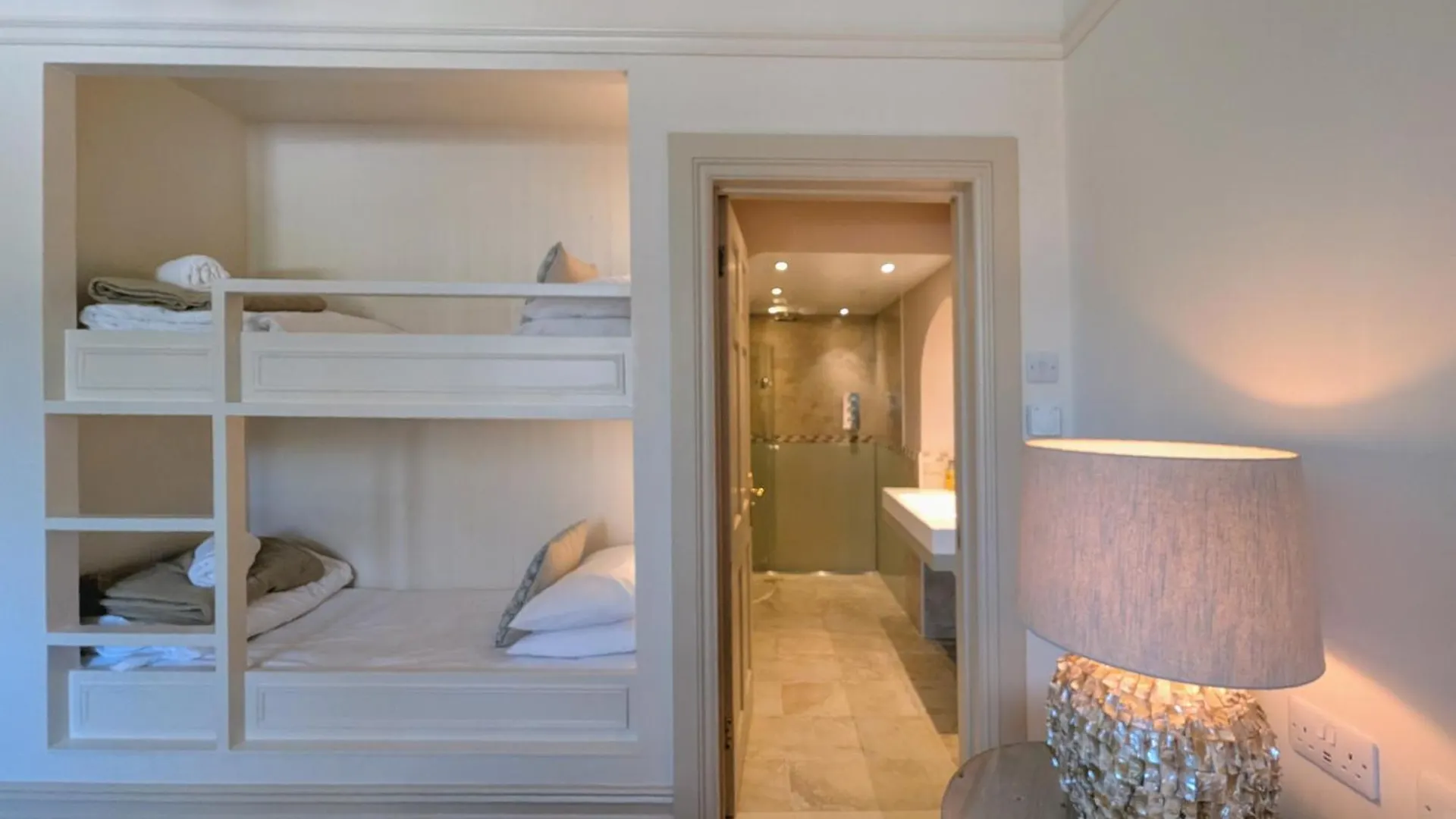 Parc-Le-Breos House Bed and Breakfast Penclawdd