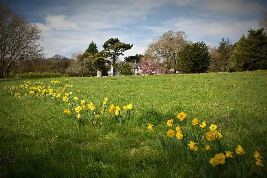 Parc-Le-Breos House Bed and Breakfast Penclawdd 4*,