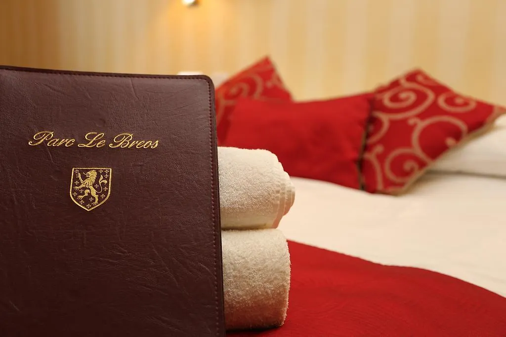 Parc-Le-Breos House Bed & Breakfast Penclawdd