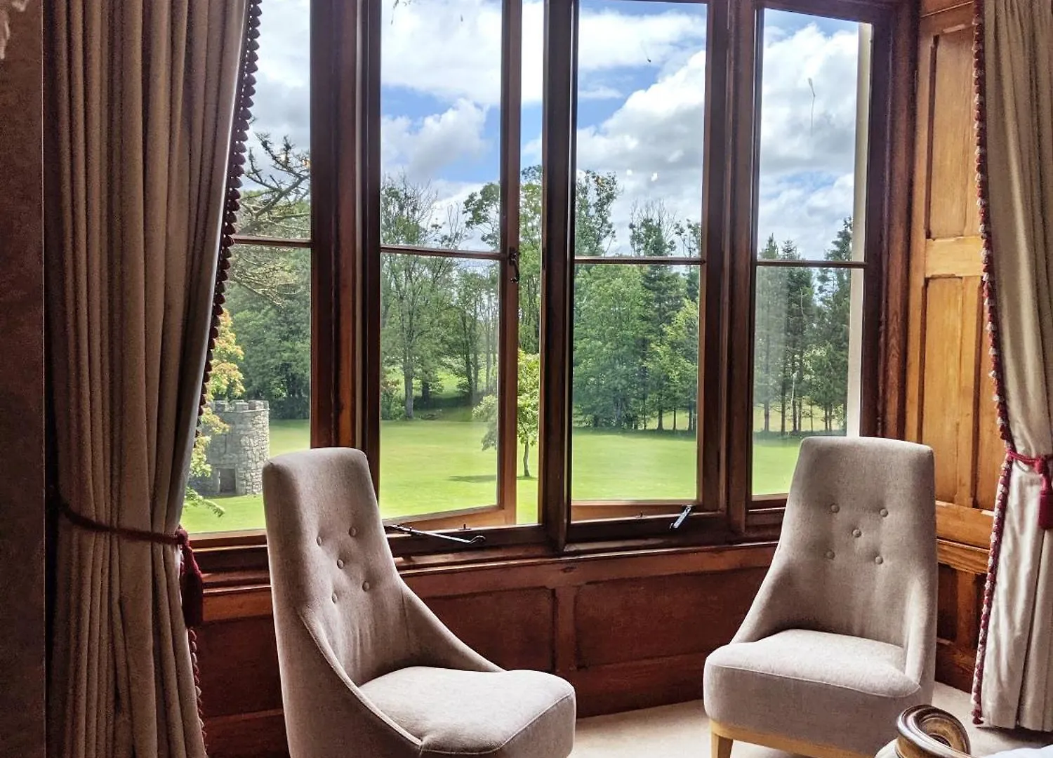 Parc-Le-Breos House Bed & Breakfast Penclawdd