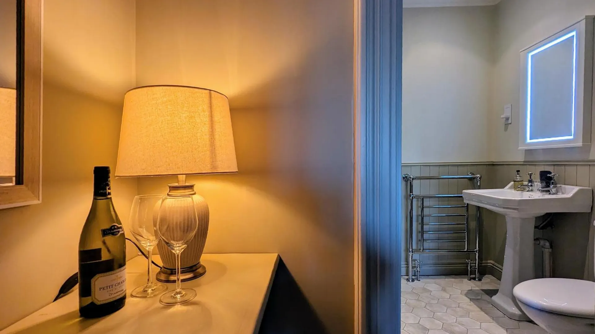 Parc-Le-Breos House Bed & Breakfast Penclawdd